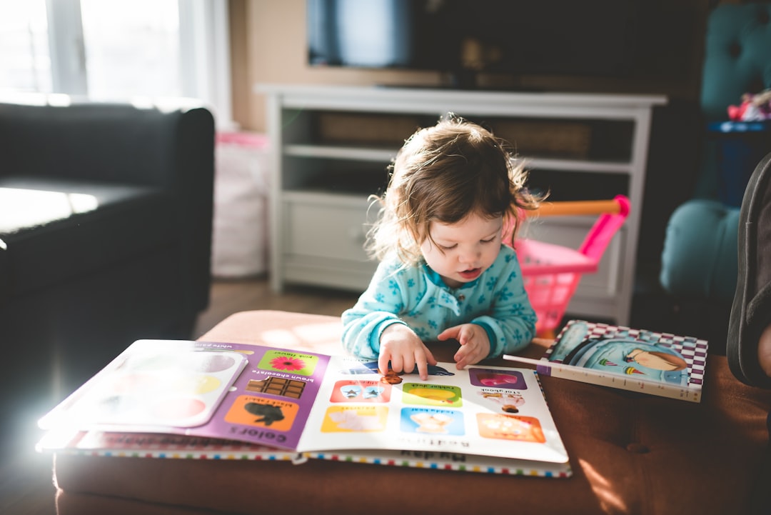 Photo Baby playing